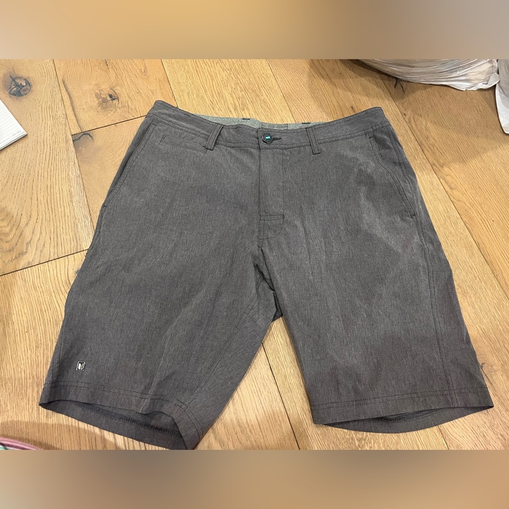 Men’s Linksoul Gray Shorts